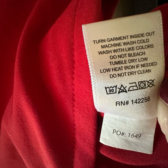 Figs | Size XS Casma Red Scrub Top Nursing Medical Doctor Healthcare Uniform - Picture 11 of 16